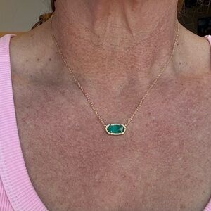 Elisa Gold Pendant Necklace by Kendra Scott in Emerald